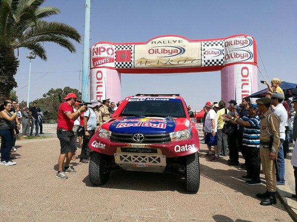 العطية خلال انطلاقة المرحلة الاستعراضية