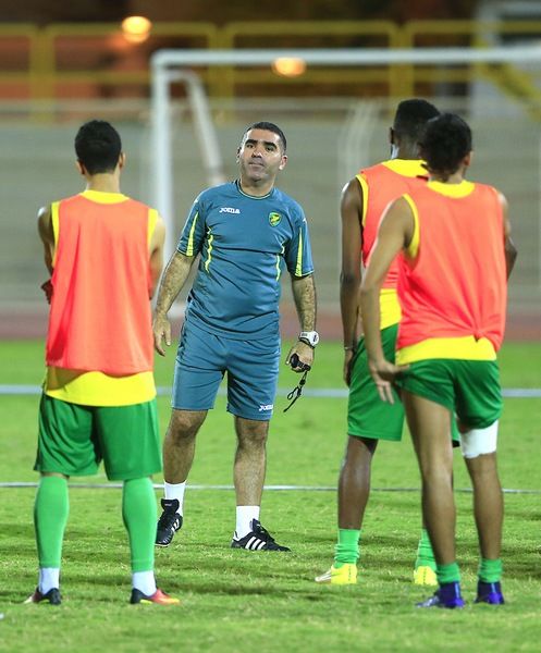 جانب من تدريبات الخليج