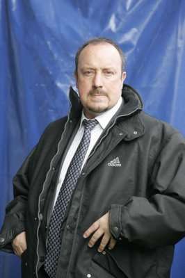 مدرب ليفربول رفاييل بنيتيز