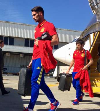 المنتخب الاسباني يصل تورينو