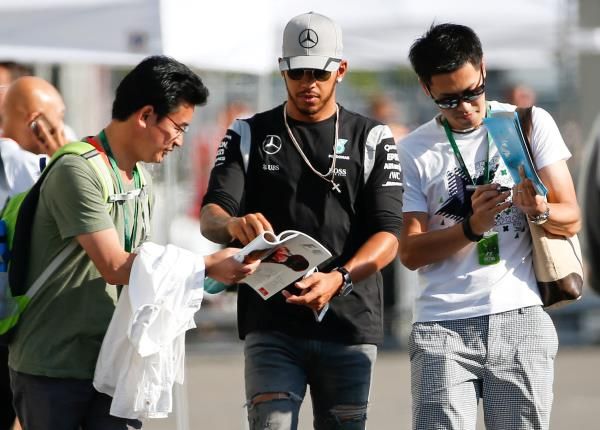 2016-10-06t071518z_922469839_d1beufjgokaa_rtrmadp_3_motor-f1-japan_reuters