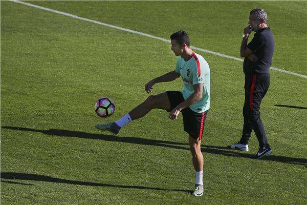 2016-10-04-05569280_epa