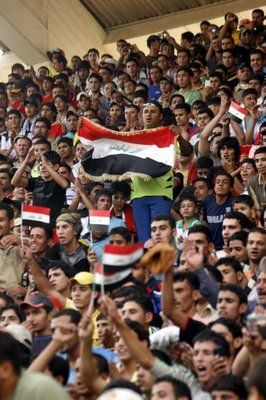 حضور جماهيري كبير للمباراة التاريخية