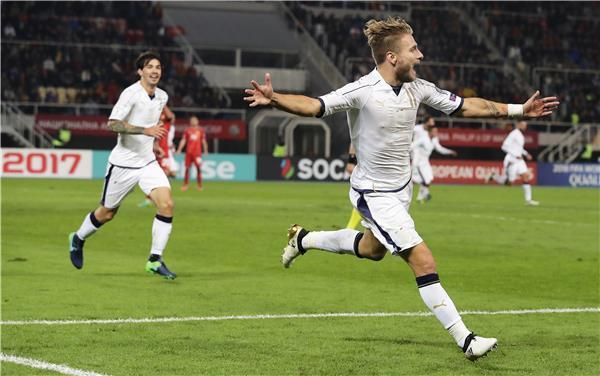 من مباراة مقدونيا وإيطاليا