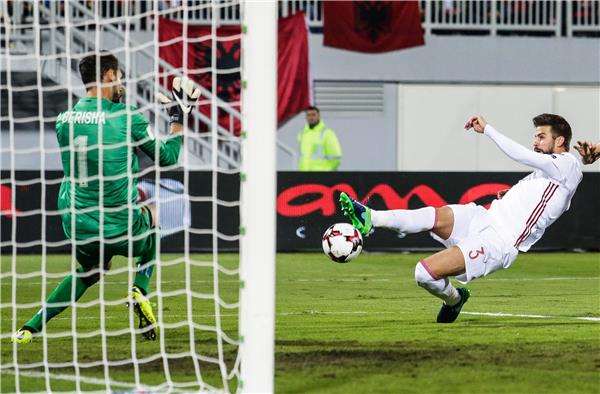  جيرارد بيكيه