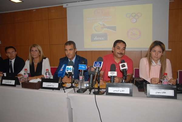  من المؤتمر الصحفي لمراد المستيري 