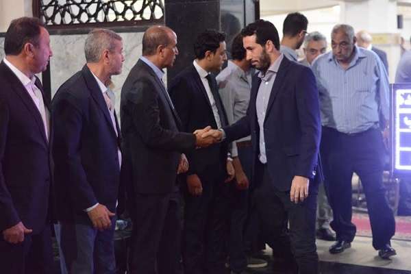 أبوتريكة يقدم واجب العزاء