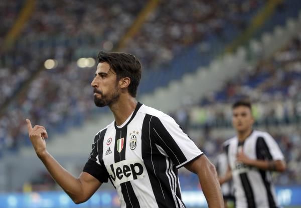 2016-08-27t174152z_665725531_lr1ec8r1d5hx0_rtrmadp_3_soccer-italy_reuters