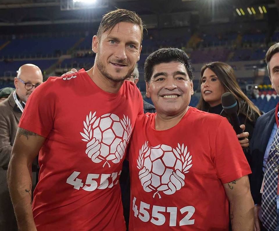 توتي و مارادونا من اللقاء 