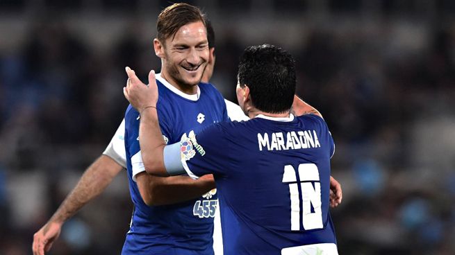 161013_totti_maradona