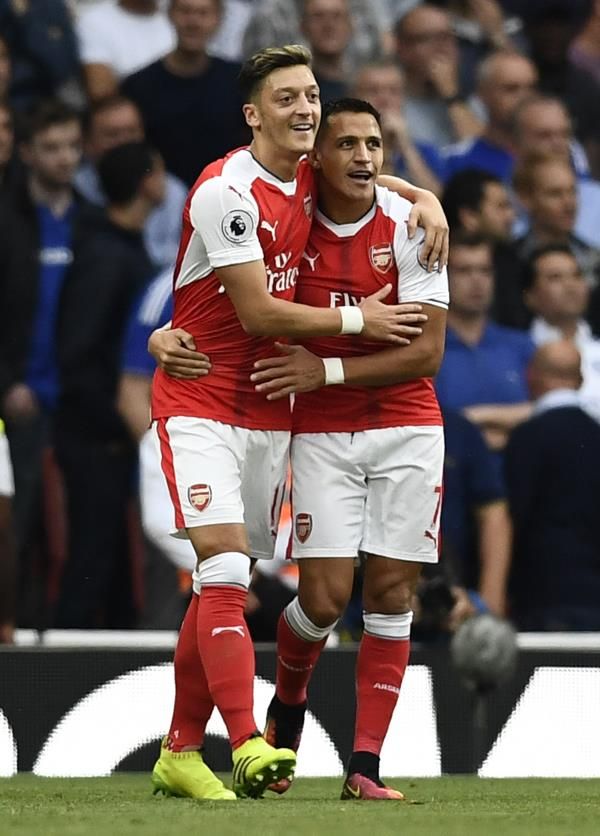 2016-09-24t170015z_117738015_mt1aci14621291_rtrmadp_3_soccer-england-ars-che_reuters