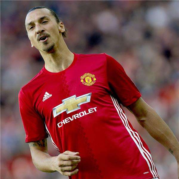 زلاتان إبراهيموفيتش