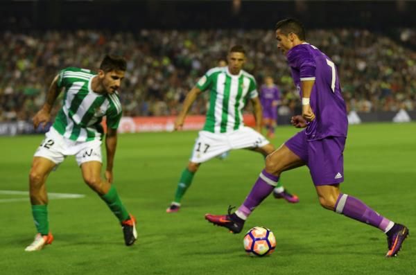 2016-10-15t192545z_675707113_s1beuhdzrtaa_rtrmadp_3_soccer-spain_reuters