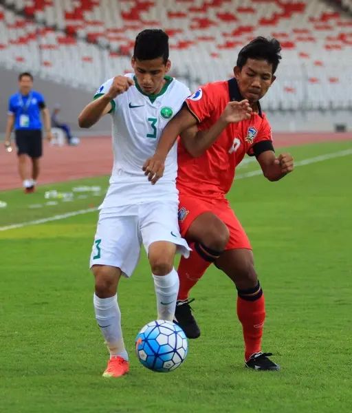 ?i=ali.18%2f2016%2f10%2f16%2f2016-10-16-photo-00000001