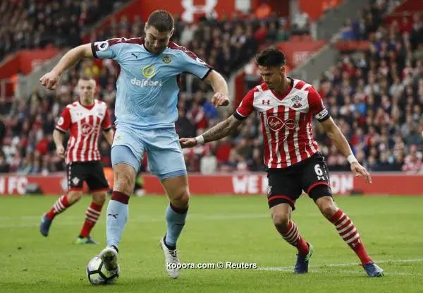 ?i=reuters%2f2016-10-16%2f2016-10-16t164625z_119637985_mt1aci14642685_rtrmadp_3_soccer-england-sou-bur_reuters