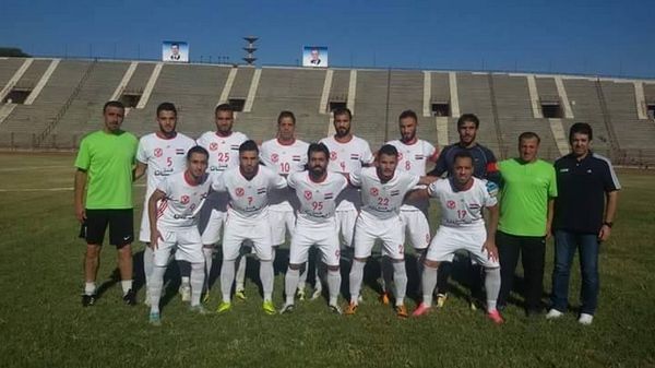 رجب مع فريقه الطليعة السوري