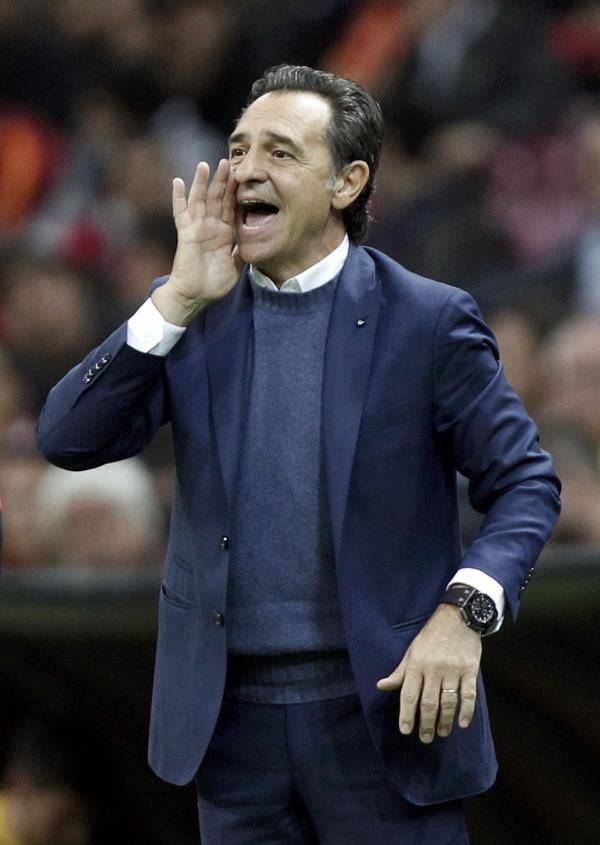 2014-10-22t203529z_1829057780_lr1eaam1l6uad_rtrmadp_3_soccer-champions_reuters