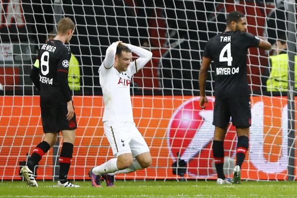 2016-10-18t192957z_119820597_mt1aci14644718_rtrmadp_3_soccer-champions-lev-tot_reuters