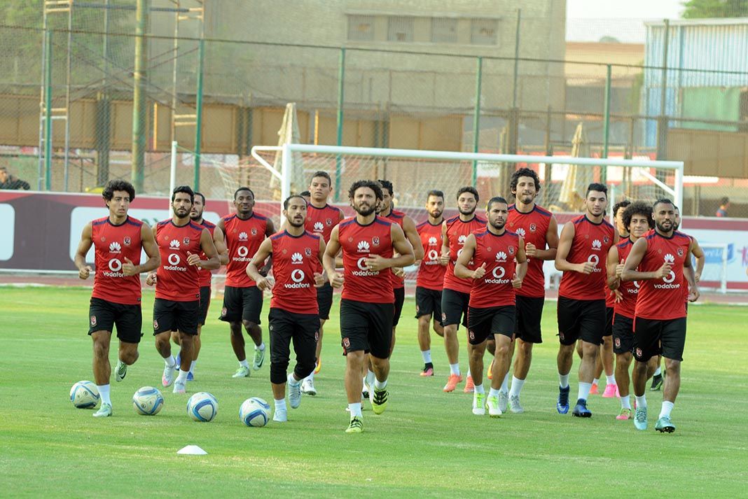 جانب من تدريبات الأهلي (أرشيفية)