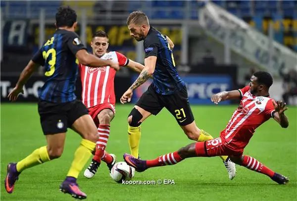 ?i=epa%2fsoccer%2f2016-10%2f2016-10-20%2f2016-10-20-05594520_epa