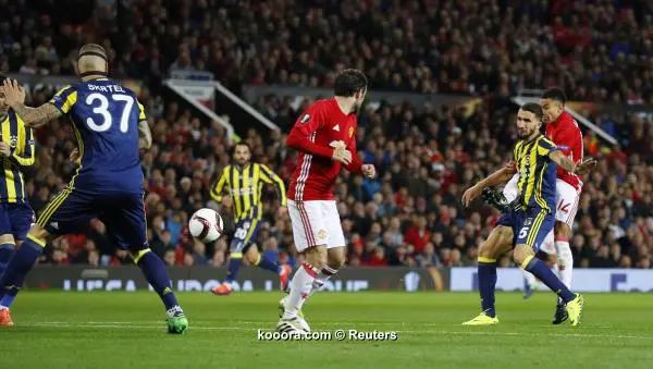 ?i=reuters%2f2016-10-20%2f2016-10-20t201448z_119996088_mt1aci14646775_rtrmadp_3_soccer-europa-mnu-fen_reuters