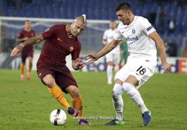 ?i=reuters%2f2016-10-20%2f2016-10-20t203140z_828444401_lr1ecak1l0hn1_rtrmadp_3_soccer-europa-rom-auv_reuters