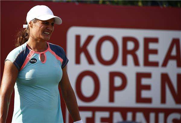 مونيكا نيكوليسكو