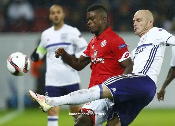 ?i=reuters%2f2016-10-20%2f2016-10-20t202010z_1762575075_lr1ecak1khcmn_rtrmadp_3_soccer-europa-mnz-rnd_reuters