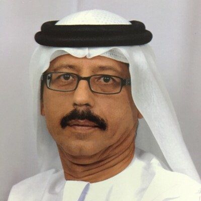 الدكتور أحمد العوضي المشرف العام