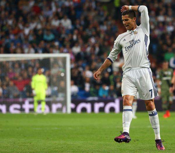 2016-10-18t201230z_2064261233_d1beuhsxgwaa_rtrmadp_3_soccer-champions-mad-war_reuters