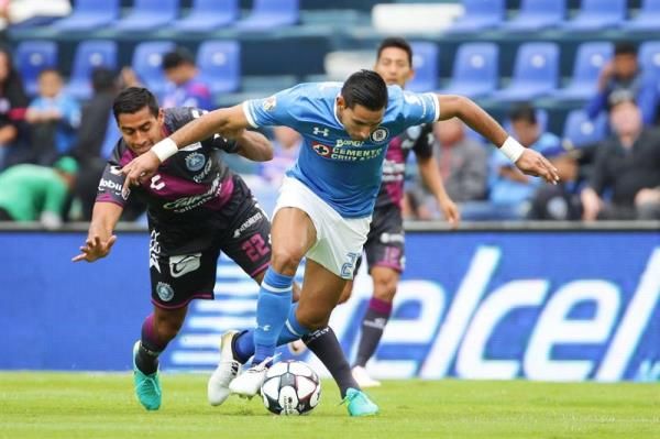 20161023-636127800357158335w_efe