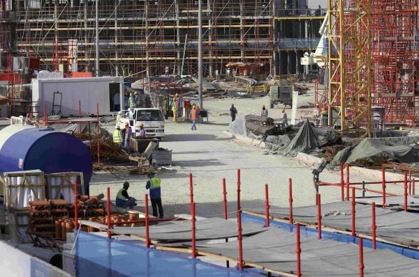 2016-03-31t001918z_929603710_sr1ec3v00vebr_rtrmadp_3_soccer-worldcup-qatar-labour_reuters