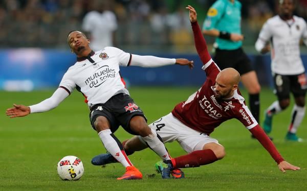 2016-10-23t154101z_1334603430_s1aeuiqoftac_rtrmadp_3_soccer-france_reuters