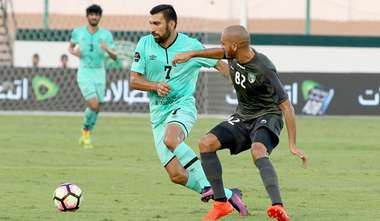 من لقاء الشباب والإمارات