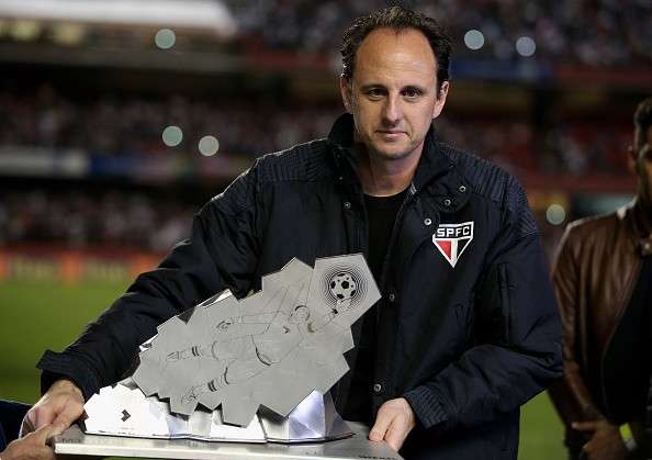 487053144-1444115890-800