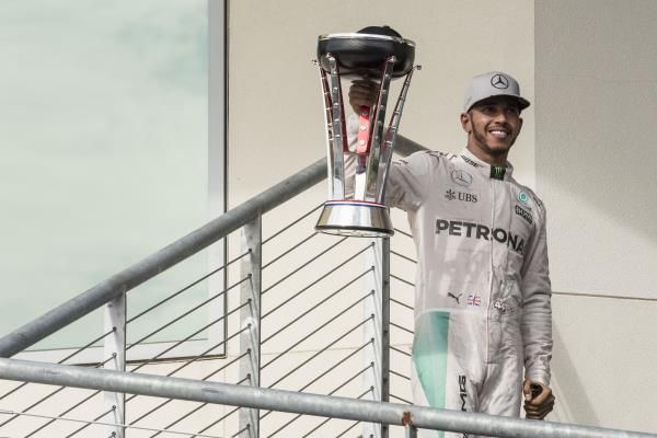2016-10-23t215313z_1437524411_nocid_rtrmadp_3_formula-one-united-states-grand-prix_reuters