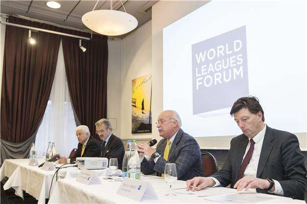 ياكو سفارت - يمين