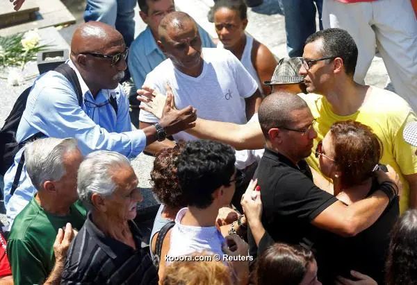 ?i=reuters%2f2016-10-26%2f2016-10-26t145437z_899396663_d1beujfdnxaa_rtrmadp_3_soccer-brazil-carlos-alberto-funeral_reuters