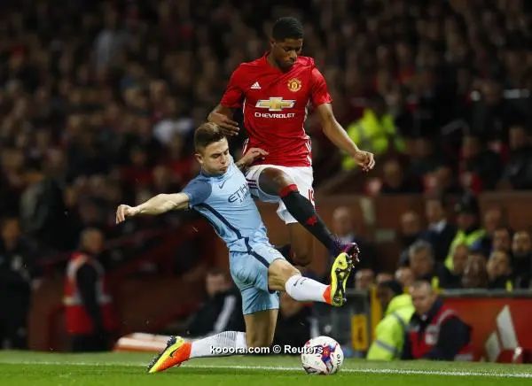 ?i=reuters%2f2016-10-26%2f2016-10-26t201436z_120514476_mt1aci14653041_rtrmadp_3_soccer-england-mun-mci_reuters