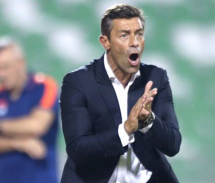  بيدرو كايشينيا