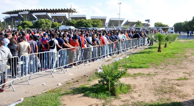 إقبال جماهيري على شراء التذاكر