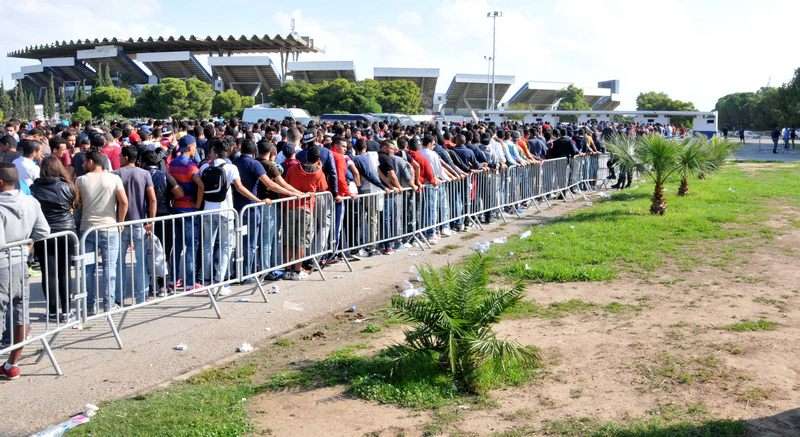 إقبال جماهيري على شراء التذاكر