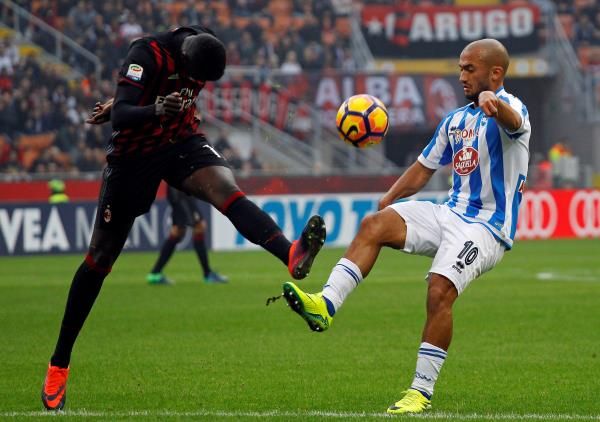 2016-10-30t151147z_420238175_d1beujywhvaa_rtrmadp_3_soccer-italy_reuters