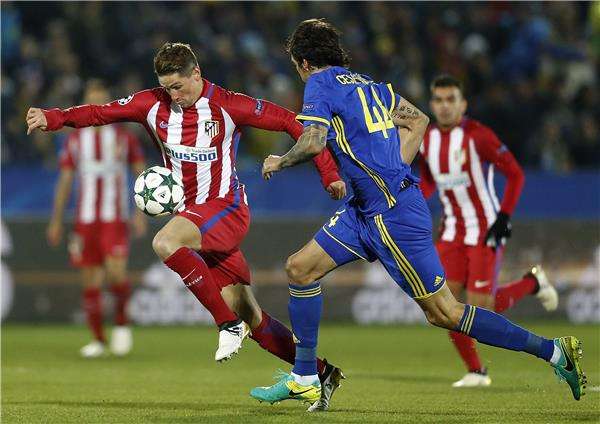 من لقاء الذهاب بين الفريقين