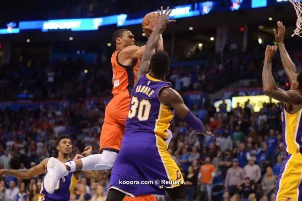 ?i=reuters%2f2016-10-31%2f2016-10-31t015256z_1877196094_nocid_rtrmadp_3_nba-los-angeles-lakers-at-oklahoma-city-thunder_reuters