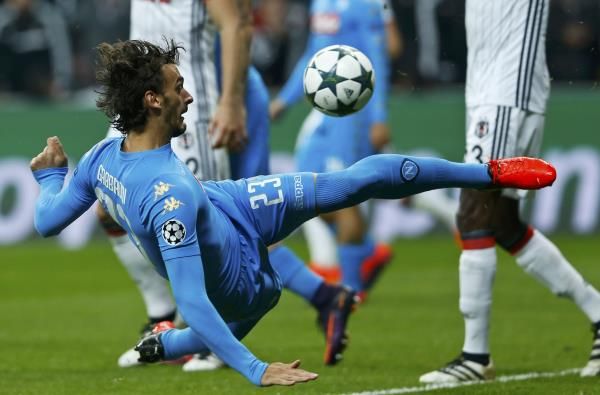 2016-11-01t191651z_841271375_lr1ecb11hjtjn_rtrmadp_3_soccer-champions-bes-nap_reuters