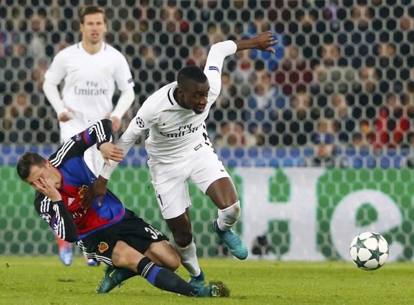 2016-11-01t210055z_46876284_lr1ecb11md9mn_rtrmadp_3_soccer-champions-bas-psg_reuters