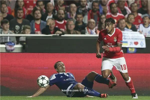 ?i=epa%2fsoccer%2f2016-11%2f2016-11-01%2f2016-11-01-05613172_epa