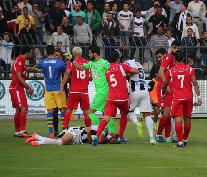 اشتباكات بين اللاعبين خلال كلاسيكو النادي الصفاقسي والنجم الساحلي
