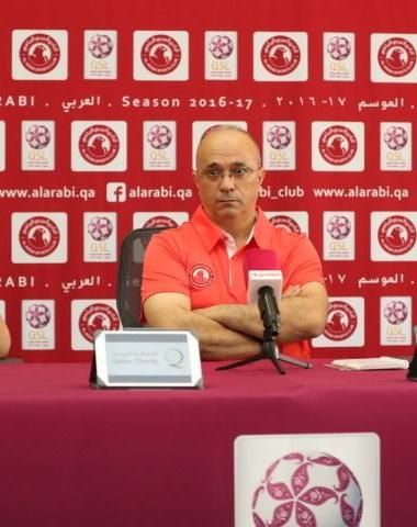  الجزائري كمال أخلف